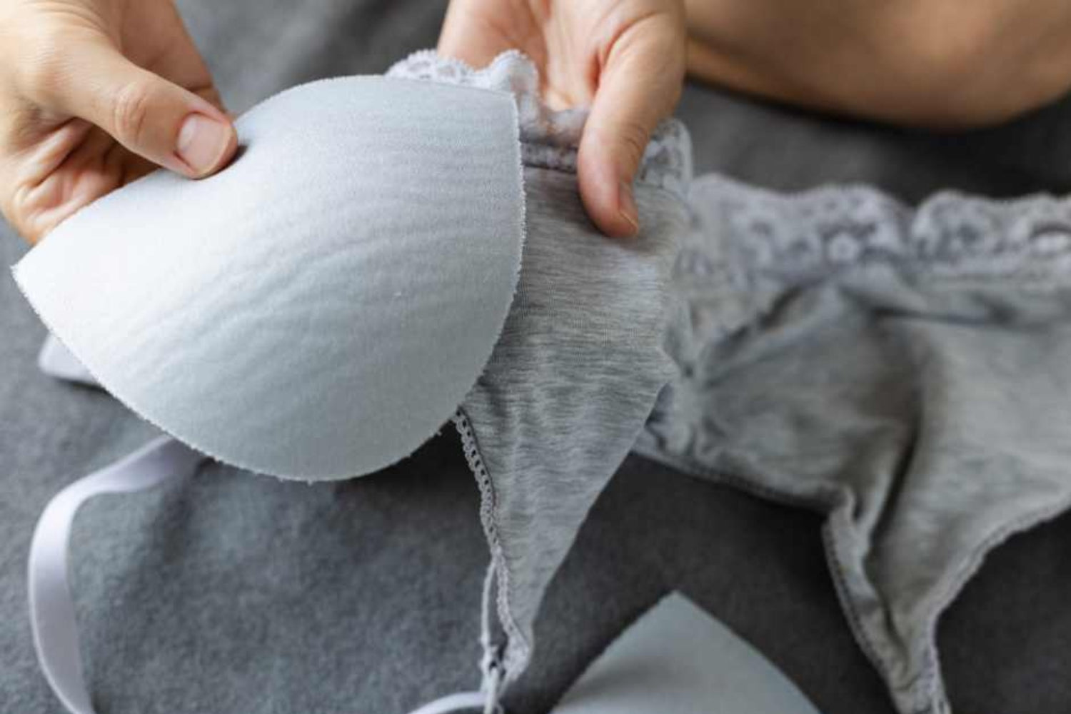 How To Get Creases Out of Bra Pads [3 Methods That Work]